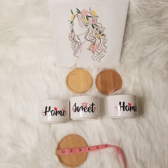 I am selling these cute plant pots with words - Picture 3 of 3